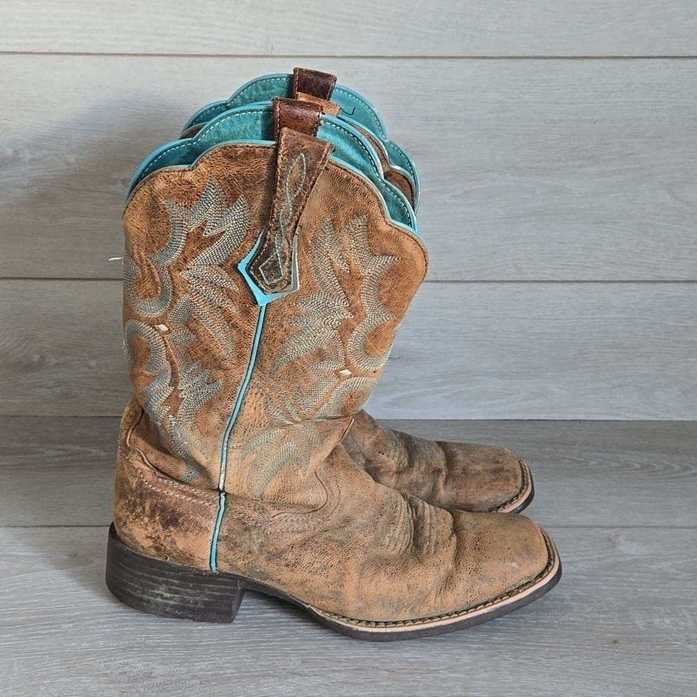 Sold Ariat Women 10008017 Brown & Teal Western Boots Square Toe Shoes Sz 9B - Picture 3 of 16